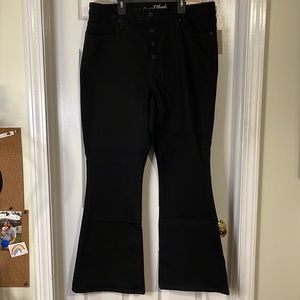NWT Universal Thread Black Flare Jeans